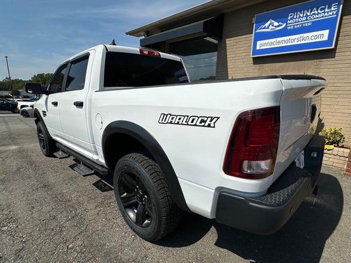 2022 RAM 1500 Classic Warlock Crew Cab 4x4 5'7' Box