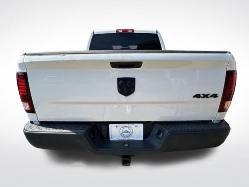 2022 RAM 1500 Classic Warlock Crew Cab 4x4 5'7' Box