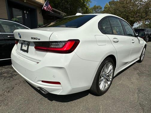 2023 BMW 330e Base