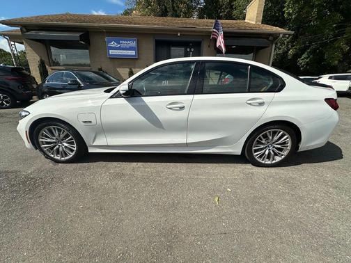 2023 BMW 330e Base