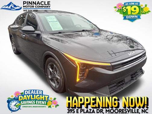2025 Kia K4 LXS
