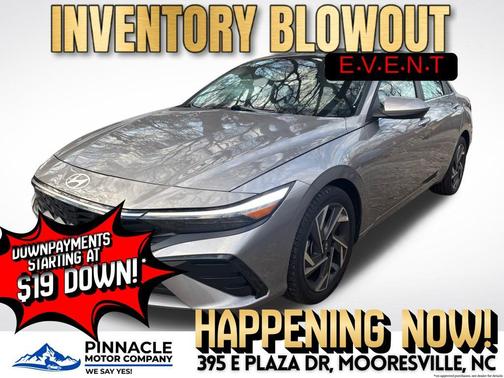 2025 Hyundai ELANTRA SEL