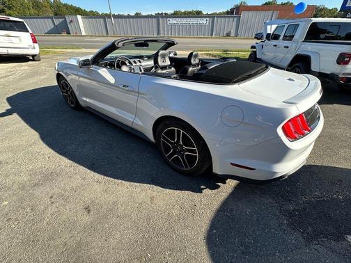 2023 Ford Mustang EcoBoost Premium