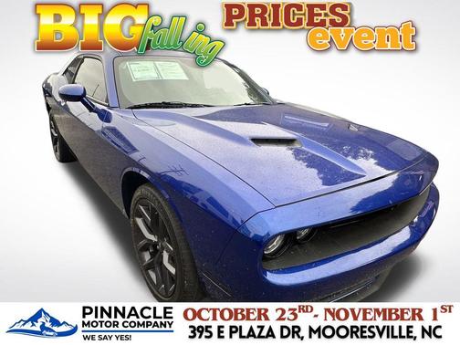 2021 Dodge Challenger SXT