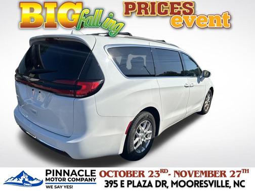 2022 Chrysler Pacifica Touring L