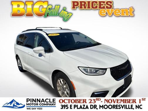 2022 Chrysler Pacifica Touring L
