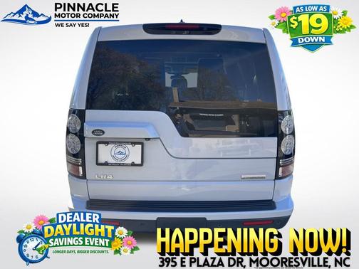 2016 Land Rover LR4 Base