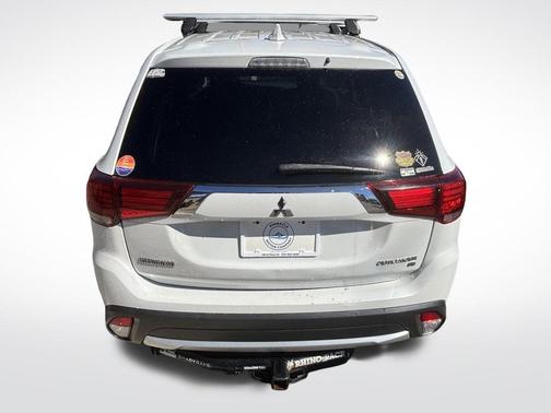 2017 Mitsubishi Outlander SE
