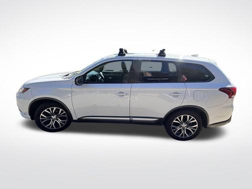 2017 Mitsubishi Outlander SE