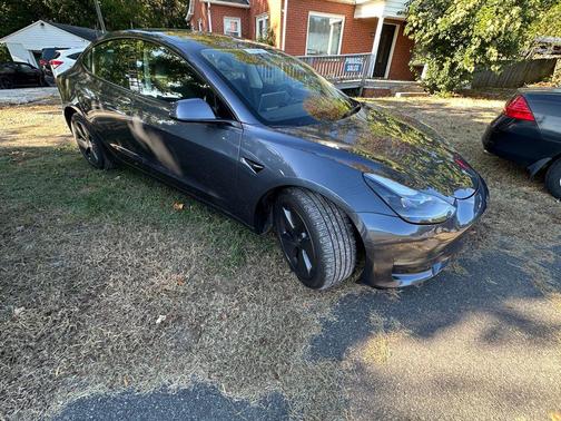 2023 Tesla Model 3 Standard Range