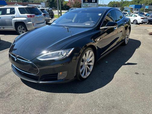 2015 Tesla Model S 70D