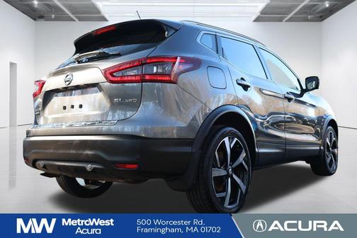 2020 Nissan Rogue Sport SL