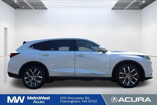 Platinum White Pearl 2023 Acura MDX Technology Package