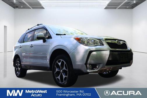 Ice Silver Metallic 2016 Subaru Forester 2.0XT Premium