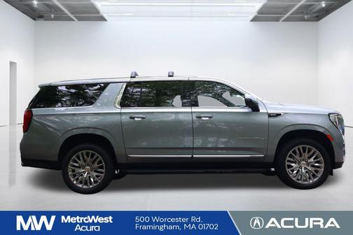 Sterling Metallic 2024 GMC Yukon XL Denali