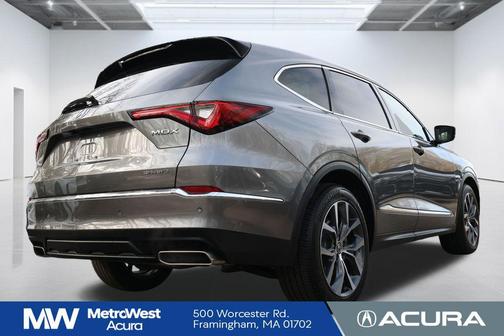 Liquid Carbon Metallic 2024 Acura MDX Technology Package