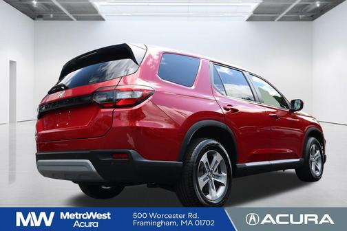 Radiant Red Metallic II 2025 Honda Pilot EX-L