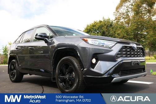 2021 Toyota RAV4 Hybrid SE