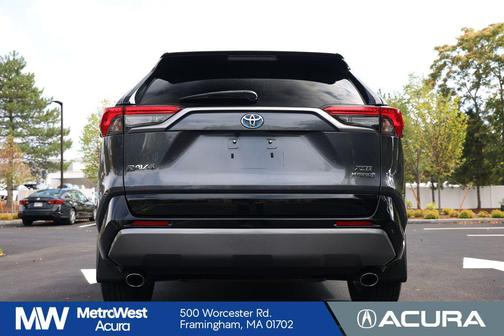 2021 Toyota RAV4 Hybrid SE