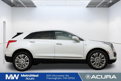 2017 Cadillac XT5 Premium Luxury