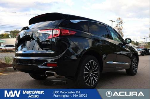 2025 Acura RDX Advance Package