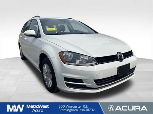 2015 Volkswagen Golf SportWagen TSI S 4-Door