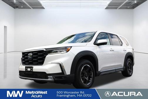 Platinum White 2025 Honda Pilot EX-L