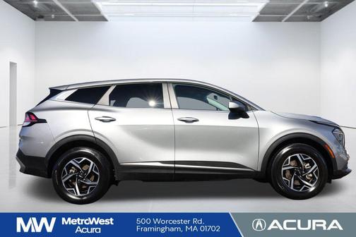 2025 Kia Sportage LX