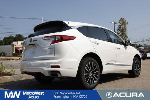 2025 Acura RDX Advance Package