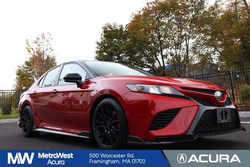 2020 Toyota Camry TRD