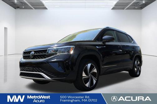 Deep Black 2024 Volkswagen Taos 1.5T SE