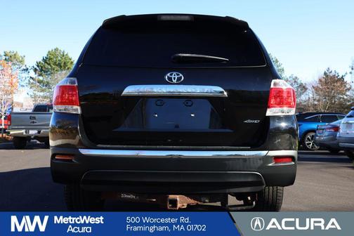 2013 Toyota Highlander SE