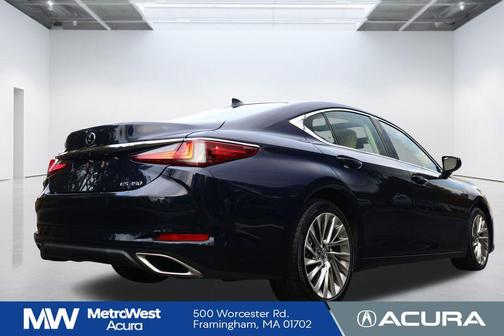 2019 Lexus ES 350 Base