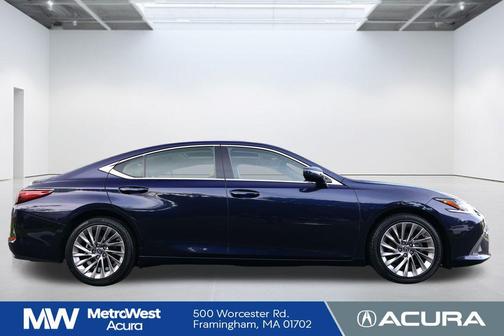 2019 Lexus ES 350 Base