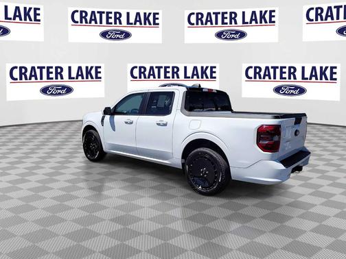 2025 Ford Maverick Lobo Standard