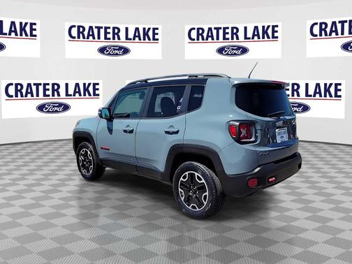 2017 Jeep Renegade Trailhawk