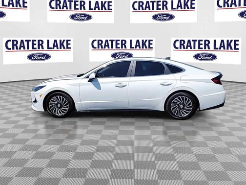 2021 Hyundai SONATA Hybrid Limited