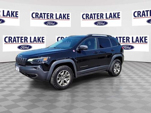 Diamond Black 2020 Jeep Cherokee Trailhawk