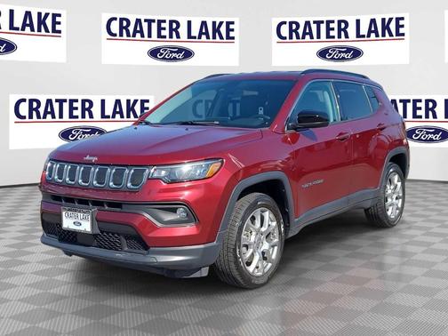 2022 Jeep Compass Latitude Lux