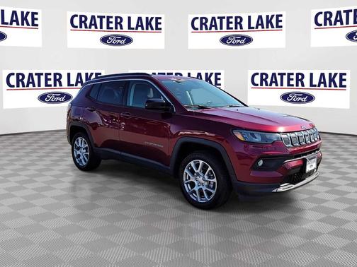 2022 Jeep Compass Latitude Lux