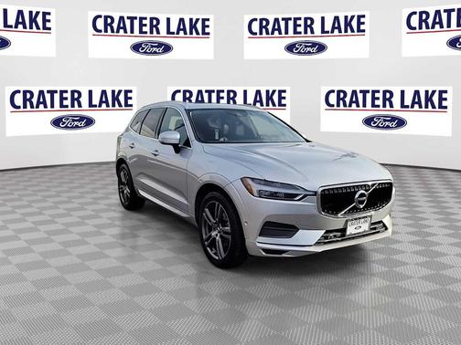 2018 Volvo XC60 T5 Momentum