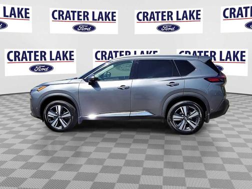 2022 Nissan Rogue SL