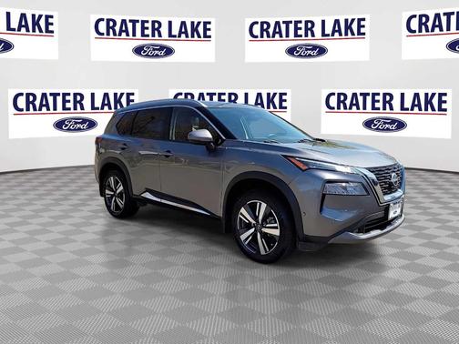 2022 Nissan Rogue SL