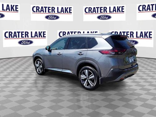 2022 Nissan Rogue SL