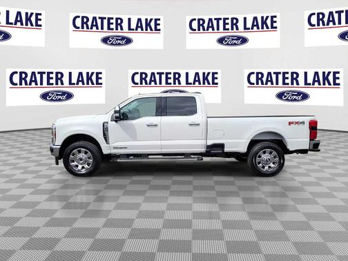 2025 Ford F-350 Lariat Super Duty