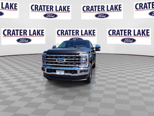 2025 Ford F-350 Lariat Super Duty