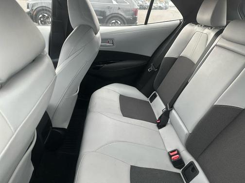 2022 Toyota Corolla Hatchback XSE