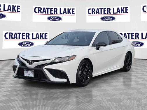 2024 Toyota Camry SE Nightshade