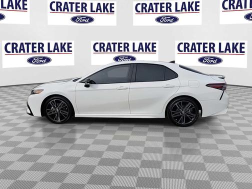 2024 Toyota Camry SE Nightshade