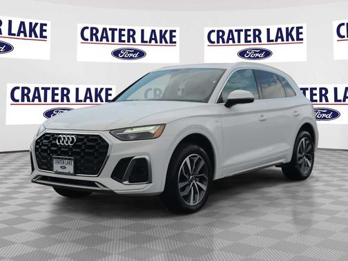 2024 Audi Q5 45 S line quattro Premium